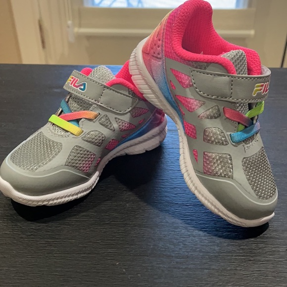 Súperdstride 2 Strap | Fila | Size 6 | Toddler | New - Picture 2 of 5